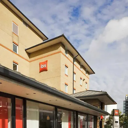 Ibis Docklands Canary Wharf Hotel London