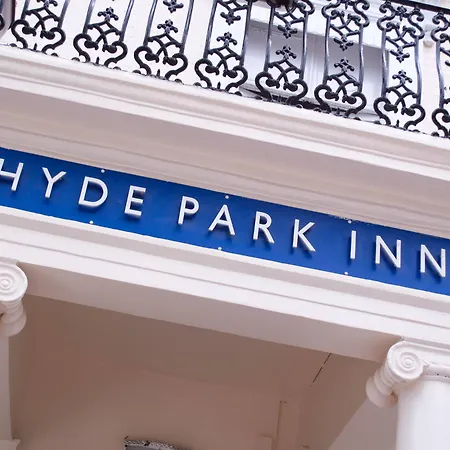 Hostel Smart Hyde Park *