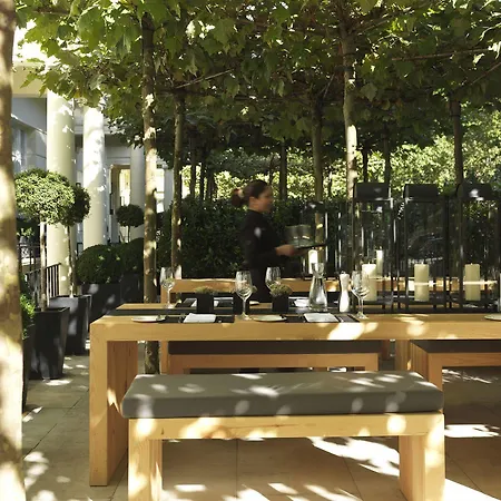 Hotell La West - Hyde Park