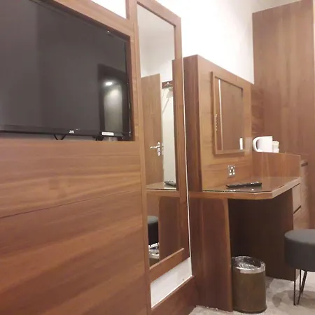 Lih Hotel Londres