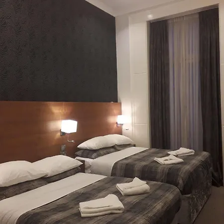 Hotel Lih 2*