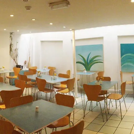 Hotel Lih 2*