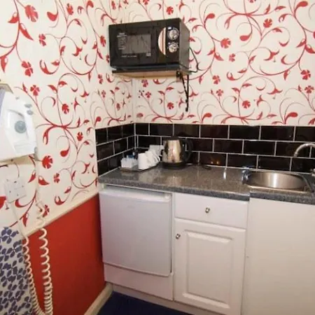 Hotel Hadleigh 3*
