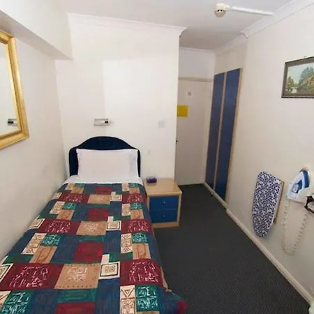 Hadleigh 3* London
