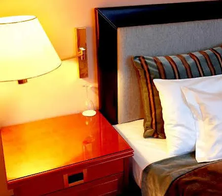 Hotel Travelodge Greenwich 3*
