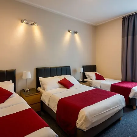 Adria Hotel London