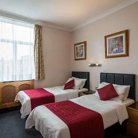 Adria Hotel