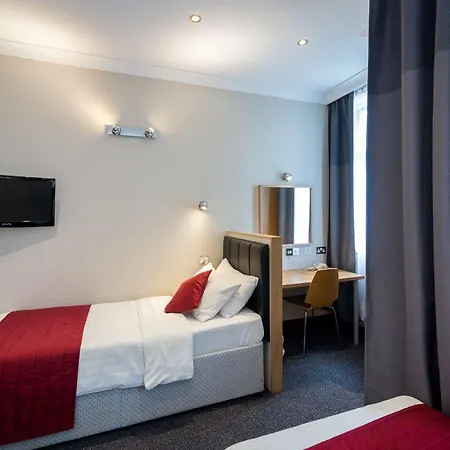 Adria Hotel London
