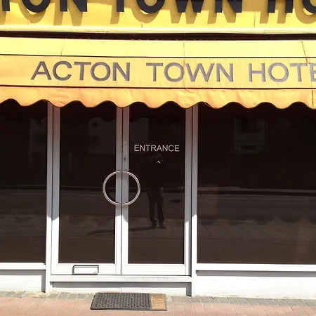 Hotel Acton Town London