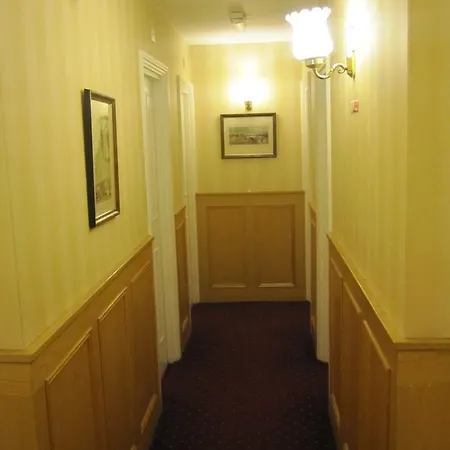 Mabledon Court Hotel 3*