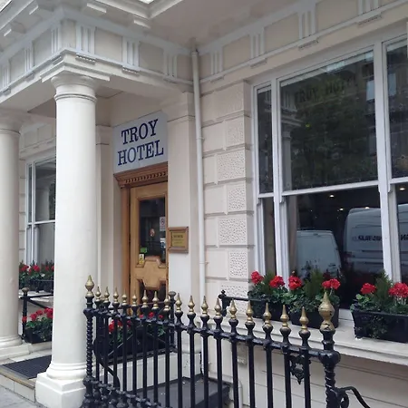 Troy Hotel 3*
