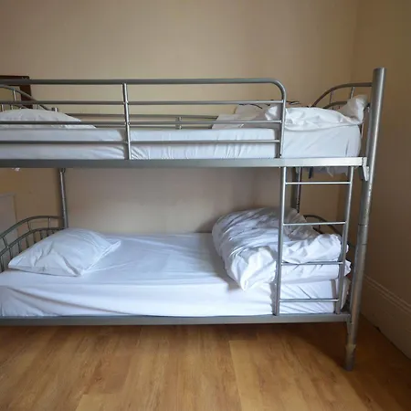 Barkston Earls Court Hostal Londres