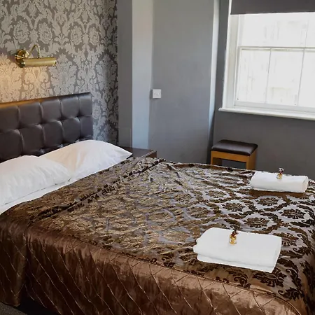 Somerset Baker Street Hotel London