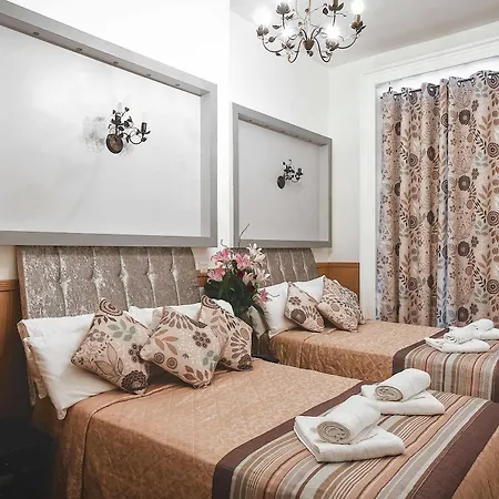 Linden House Hotel 3*