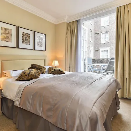 Park Lane Mews فندق