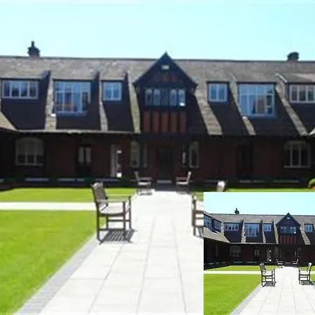 The Pillar Hotel