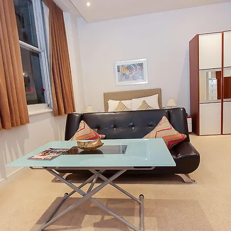 Princes Square Apartment London