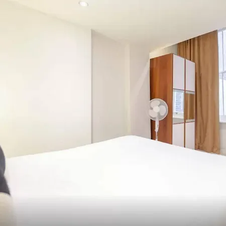 Apartment Princes Square *