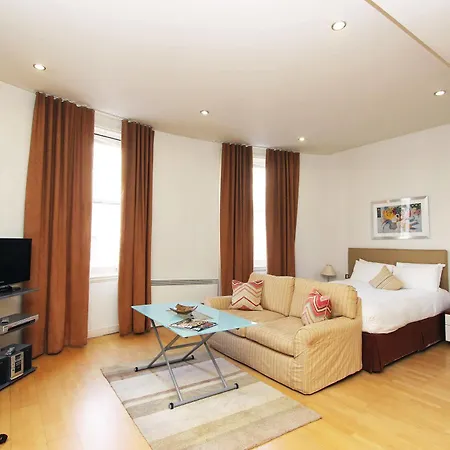 Princes Square Apartment