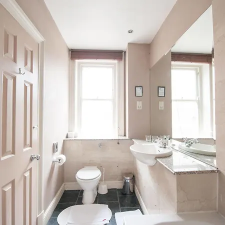 Knightsbridge 4* London