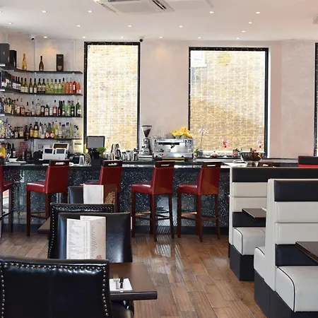 The King William 3* London