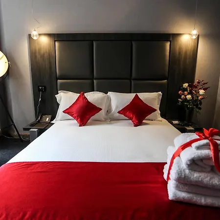 The Bryson Hotel 4*
