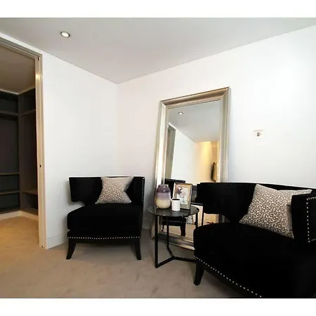 Chiltern And Baker Luxury Apartament