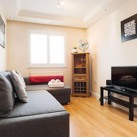 Kings Cross Apartment London