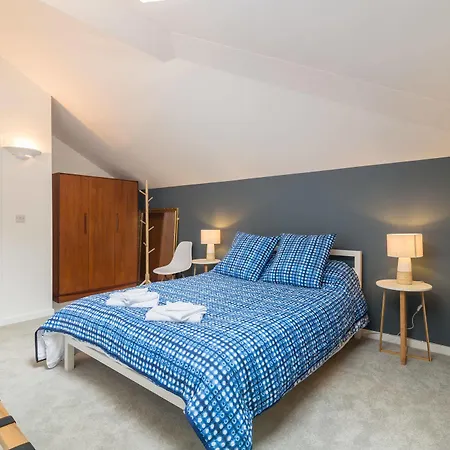 Seagull Lane Serviced Lejlighed London