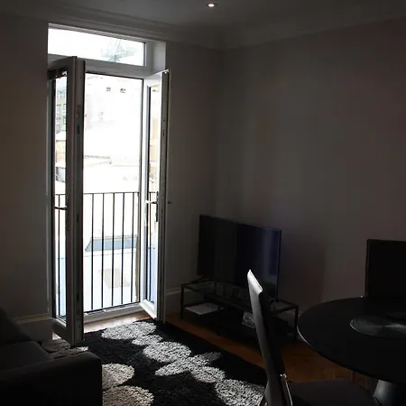 Barons Court Queens Club By Viridian Appartement