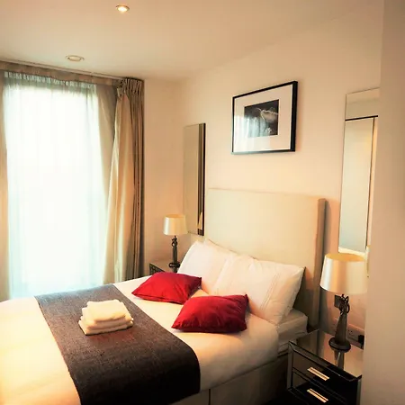 Hotel Zen - Excel O2 Arena