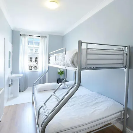 Gallery Hyde Park Hostel
