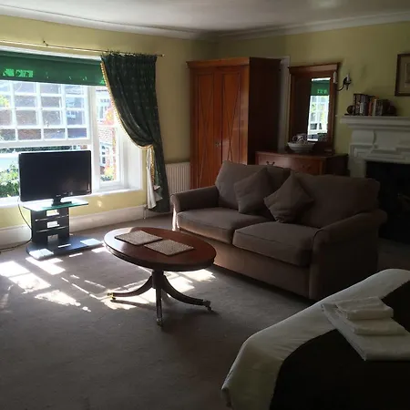 Harmondsworth Hall ゲストハウス 3*