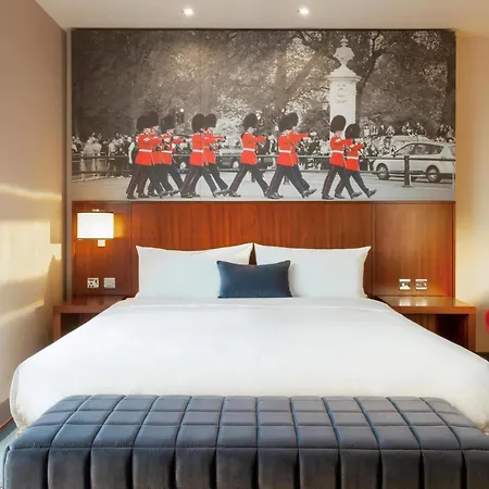 Hyatt Place West London Hayes 4*