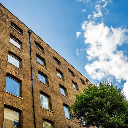 Devonshire Club & Hotel 5*
