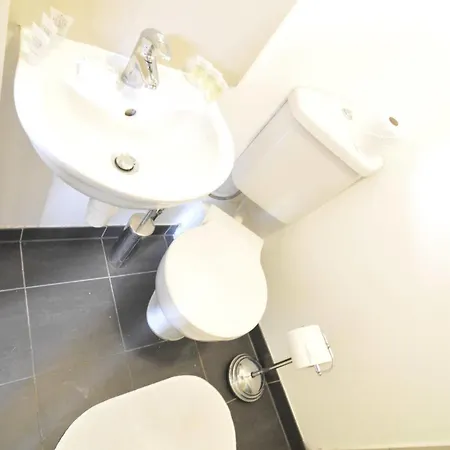 Piccadilly Apartment London