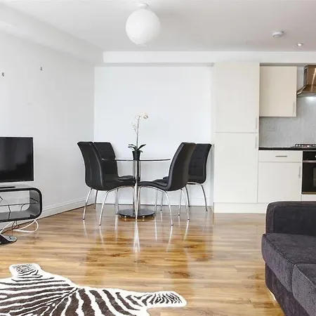 Apartment Radalco Hounslow