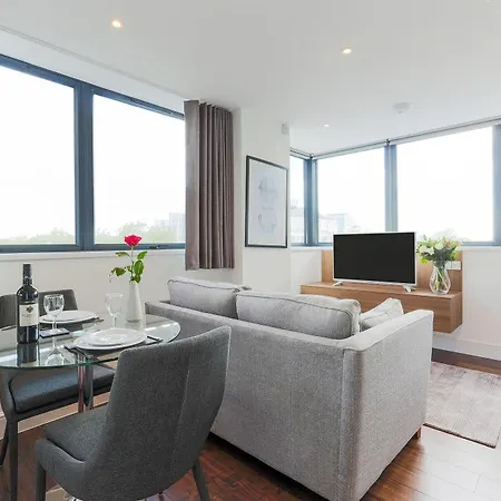 Swiss One Apartment