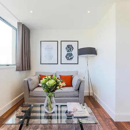 Swiss One Apartment