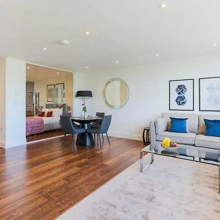 Apartment Swiss One London