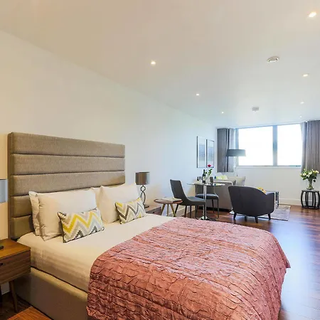 Swiss One Apartment