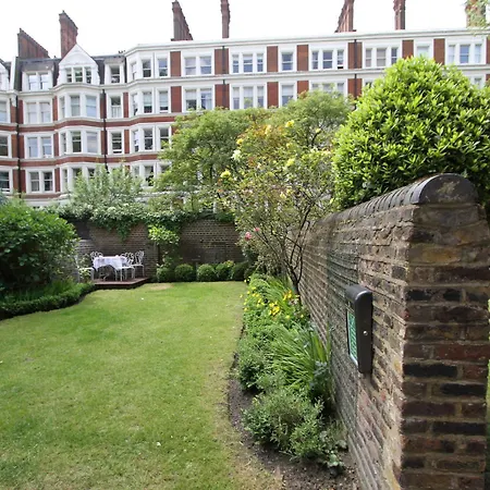 Ridgemount Hotel 2*