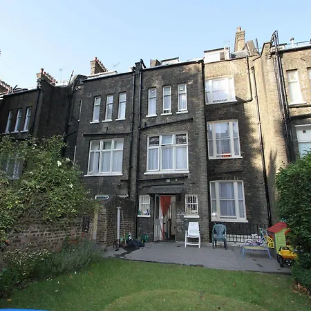 Ridgemount Hotel London