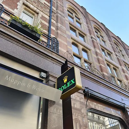 Апартаменты The Leicester Square Collection *