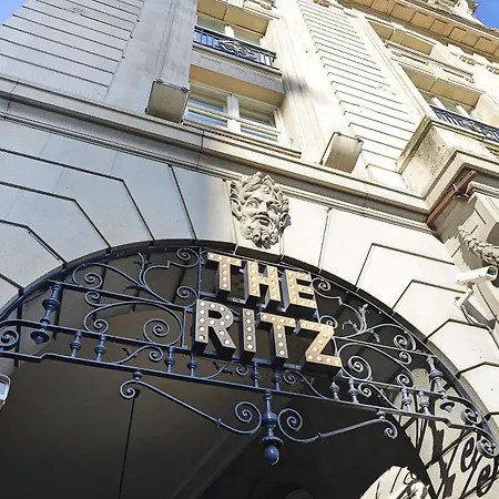 The Leicester Square Collection Apartment *