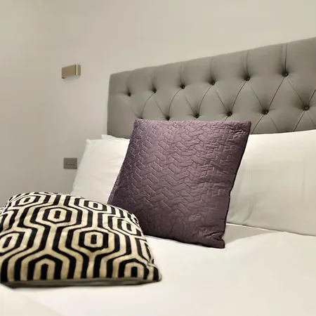 The Leicester Square Collection * London
