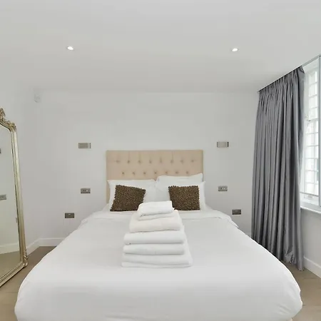 The Leicester Square Collection Apartment London