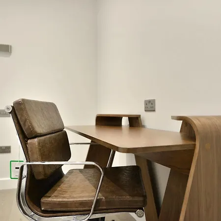 The Leicester Square Collection Apartment *