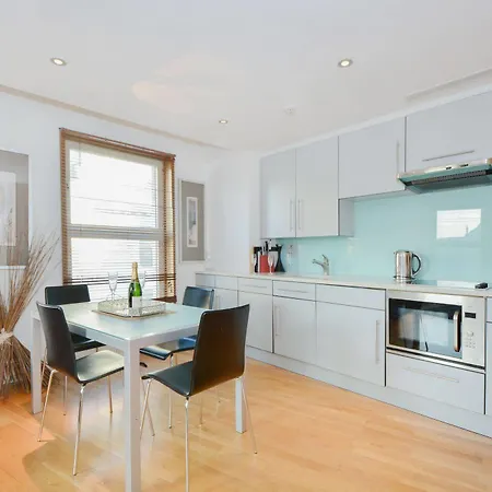 The Leicester Square Collection Apartment *