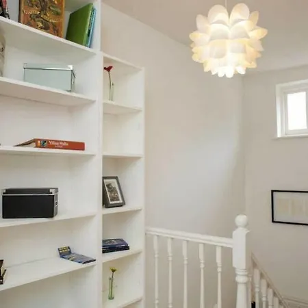 Park Views 4* London